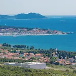 Διαμέρισμα Cozy In *